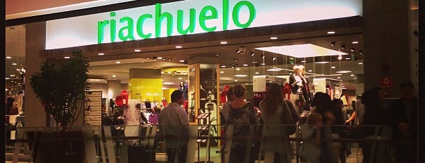 Riachuelo is one of Boulevard Londrina Shopping.
