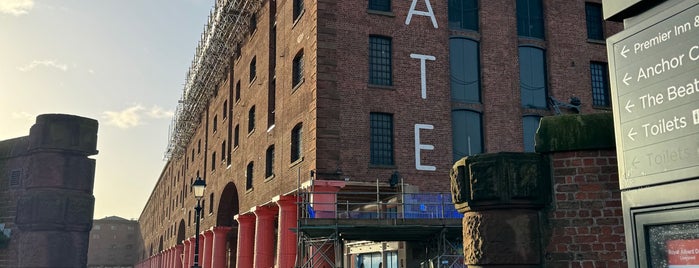 Tate Liverpool is one of Historic Sites of the UK.