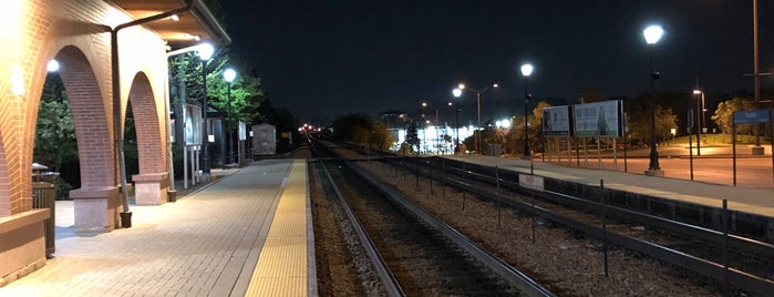 Metra Train Stations