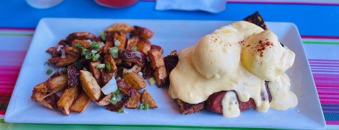 breakfast in Victoria