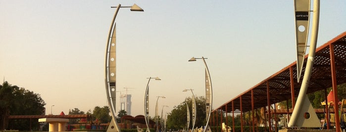 Al Corniche Walk is one of Jeddah.
