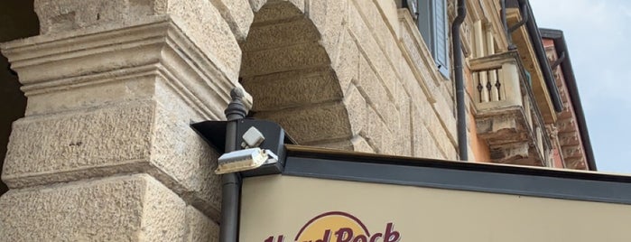 Hard Rock Cafe is one of Hard Rock (closed).