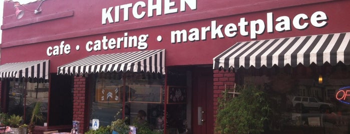 Auntie Em's Kitchen is one of Cupcakes in Los Angeles.
