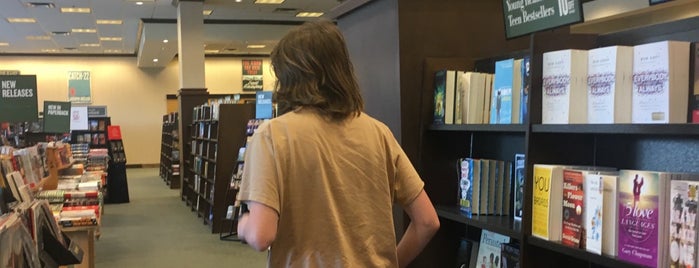 Barnes & Noble is one of Cheyenne Good Places to Go.