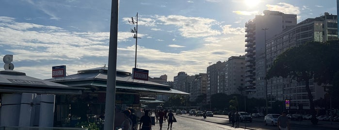 Calçadão de Copacabana is one of Locais curtidos por Giovo.
