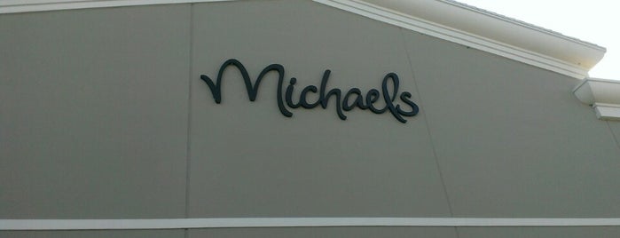 Michaels is one of สถานที่ที่ barbee ถูกใจ.