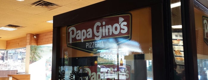 Papa Gino's is one of Terence'nin Beğendiği Mekanlar.