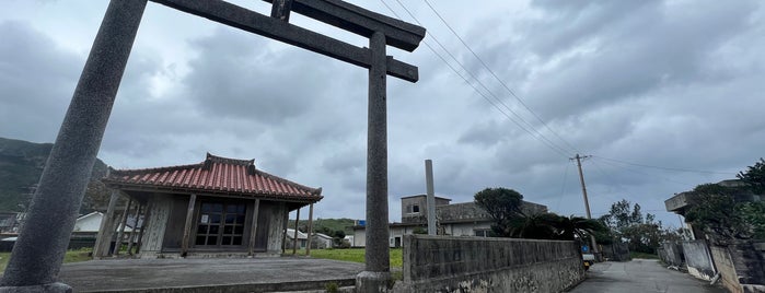十山神社 is one of 神社・寺4.