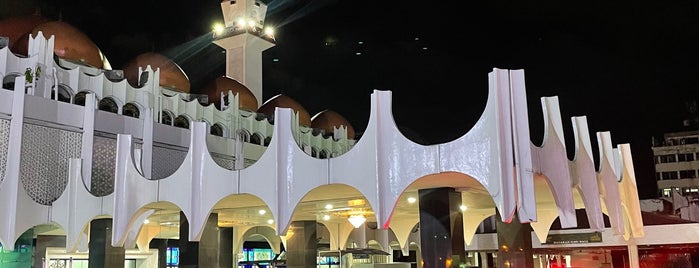 Masjid Sultan Idris Syah II is one of sai.