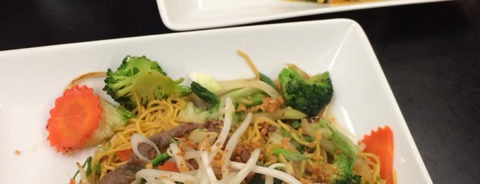 Sabaidee Thai & Lao Cuisine is one of Lugares favoritos de Jeff.