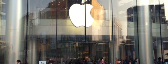 Apple Wangfujing is one of Apple Store Visited.
