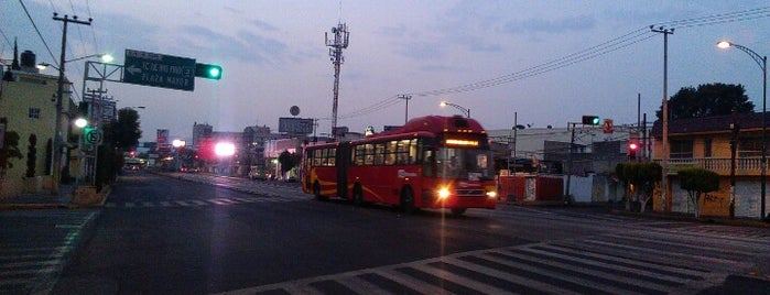 Metrobus Rojo Gomez is one of Posti salvati di ADRY'S.