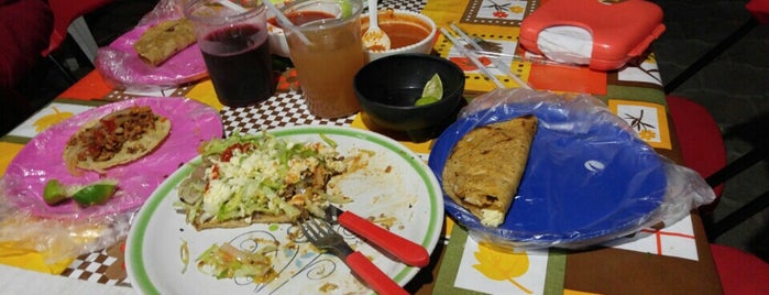 Tacos Paty is one of Tempat yang Disukai Dalila.