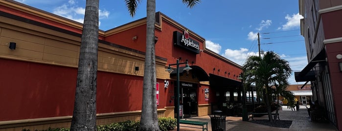Applebee's Grill + Bar is one of Miami.