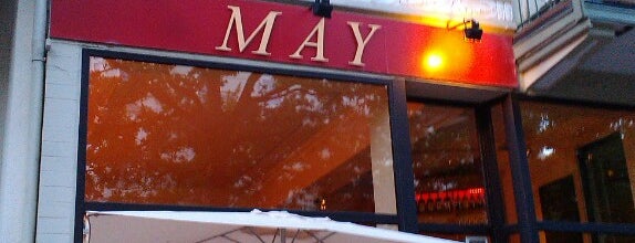Cafe MAY is one of สถานที่ที่ Antonia ถูกใจ.