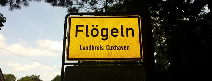 Flögeln is one of Das perverse Dreieck Niedersachsens.