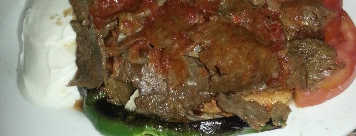 İskender is one of Vedatさんの保存済みスポット.
