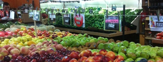 Walnut Creek Produce is one of Aaron's Saved Places.