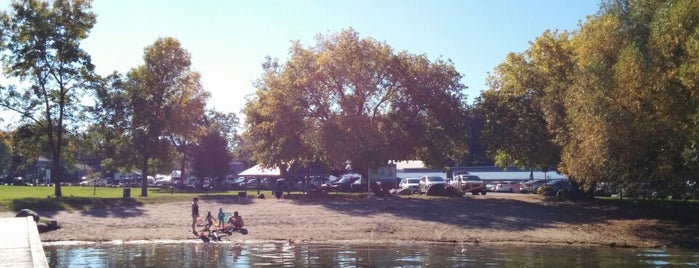 Bonnie Boats Marina is one of Ontario FREEBIES.