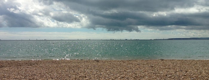 Hayling Island Beach is one of places.