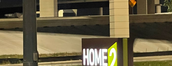 Home2 Suites by Hilton is one of สถานที่ที่ SooFab ถูกใจ.
