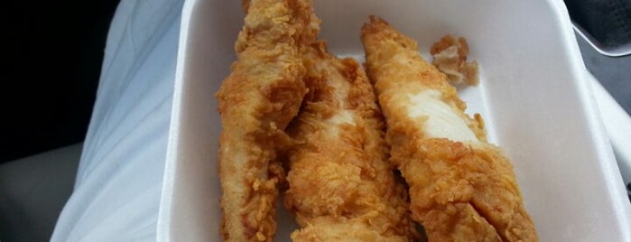 Raising Cane's Chicken Fingers is one of Ritaさんのお気に入りスポット.
