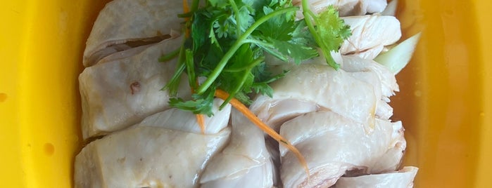 Sin Kee Famous Chicken Rice 新记驰名鸡饭 is one of Singapore.