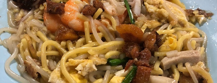 Ming Yun Famous Fried Hokkien Prawn Noodles is one of Singapore Food 2.