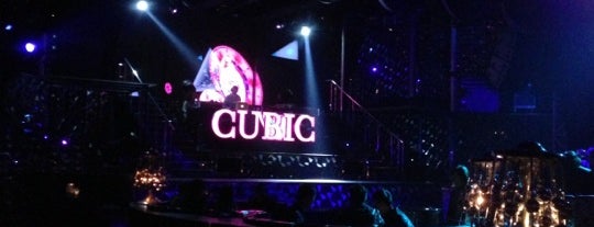 Club Cubic is one of Tempat yang Disukai Chris.