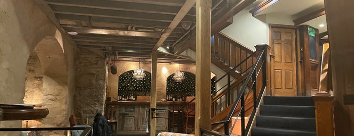 The Wine Cellar @ Lambertville Station is one of New Hope.