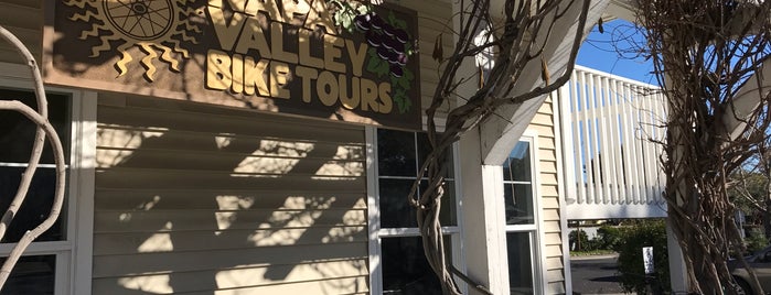 Napa Valley Bike Tours & Rentals is one of Chee Yi'nin Beğendiği Mekanlar.