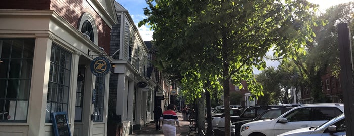Nantucket Main Street is one of Chee Yi : понравившиеся места.