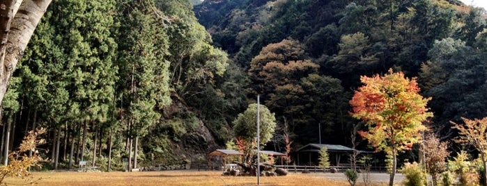 エバーグリーンガーデン is one of 静岡県のキャンプ場.