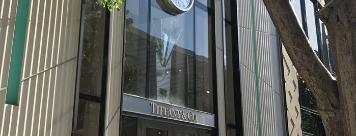 Tiffany & Co. is one of Tempat yang Disukai Isabella.