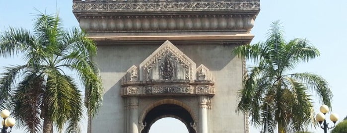 ประตูชัย is one of Vientiane.