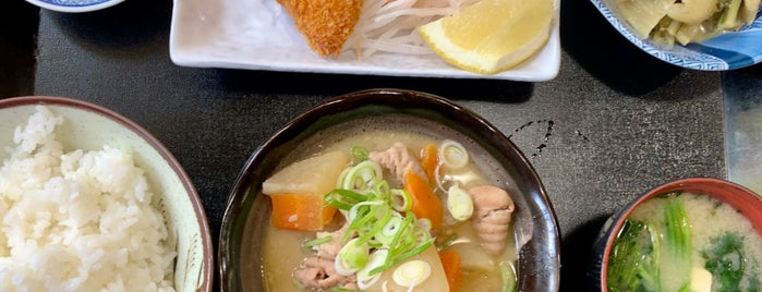 橋本屋 is one of ﾌｧｯｸ食べログ麺類全般ﾌｧｯｸ.