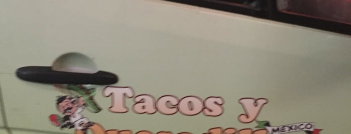 Tacos y Quesadillas is one of Lieux qui ont plu à सिद्धार्थ.