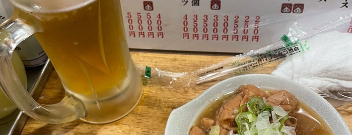 立呑みもつ焼処 柏二丁目酒場 is one of 呑み屋.