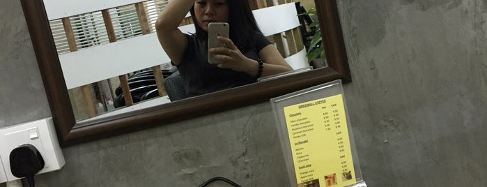 Golden Phoenix Hair Salon is one of Best places in Kuala Lumpur, Malaysia.