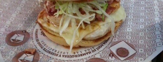 Hamburguesas El Corral is one of Jessicaさんのお気に入りスポット.