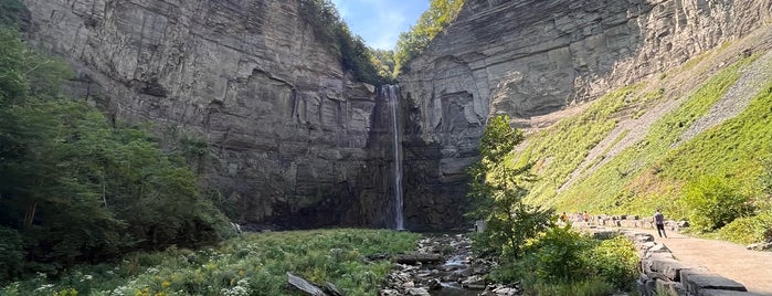Taughannock Falls State Park is one of Finger Lakes NY.