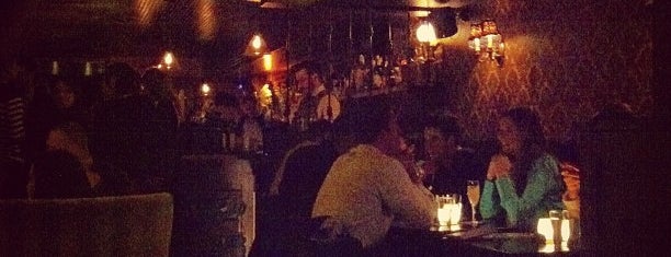 Bathtub Gin is one of Speakeasy - Hidden spots.