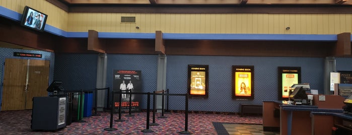 Cinemark Century Regency is one of Tammy’s Liked Places.