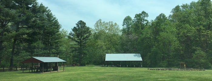 Sugar Hollow is one of Lieux sauvegardés par Adam.