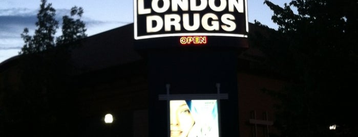 London Drugs is one of Locais curtidos por Dan.