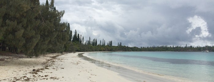 Baie des rouleaux is one of L'île la plus proche du Paradis.