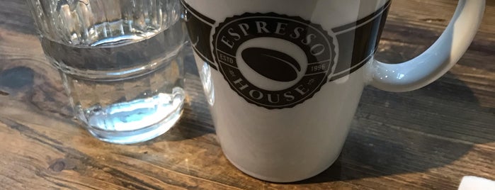 Espresso House is one of Tempat yang Disukai Mylppy.