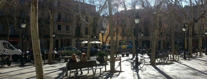 Plaça Rovira i Trias is one of Bars in Barcelona.