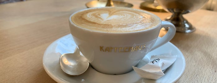 Kaffeehaus is one of Cafés und Tea Rooms.