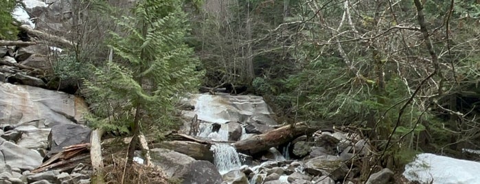 Shannon Falls Provincial Park is one of Vancouver.